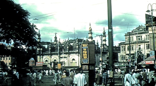 Great Masjid off Victoria House on Chowringhee Square, Calcutta, 1950 © John Cool. Great Masjid off Victoria House on Chowringhee Square, Calcutta, 1950 © John Cool