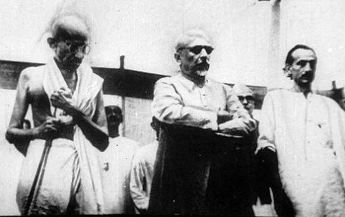 Maulana Azad, centre, with Mahatma Gandhi, left, and Acharya Kripalani, right, at a Quit India rally 1942. Maulana Azad, centre, with Mahatma Gandhi, left, and Acharya Kripalani, right, at a Quit India rally 1942.