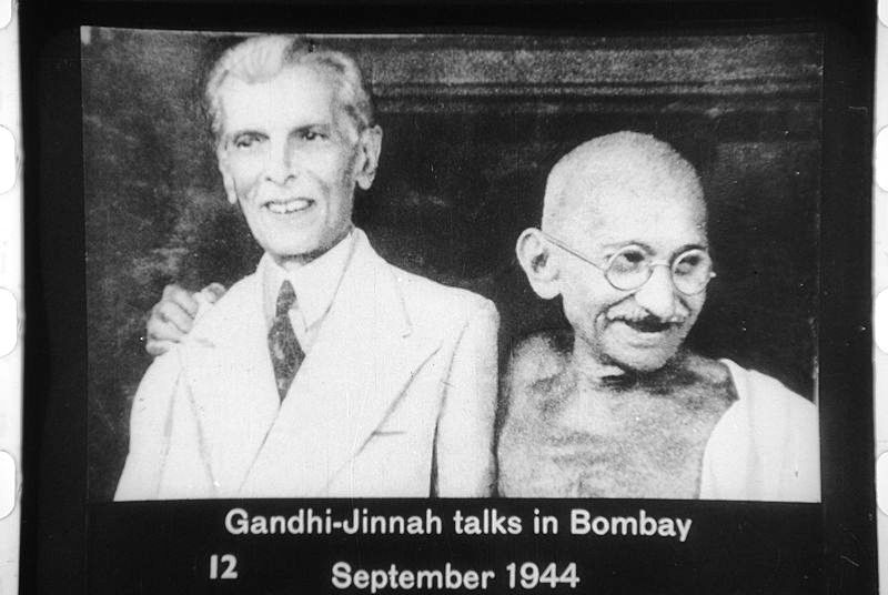 Jinnah and Gandhi, Bombay 1944. Jinnah and Gandhi, Bombay 1944